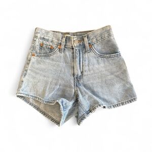 Levi’s 80s Mom Denim Shorts Light Wash High Rise Vintage Style Size 23